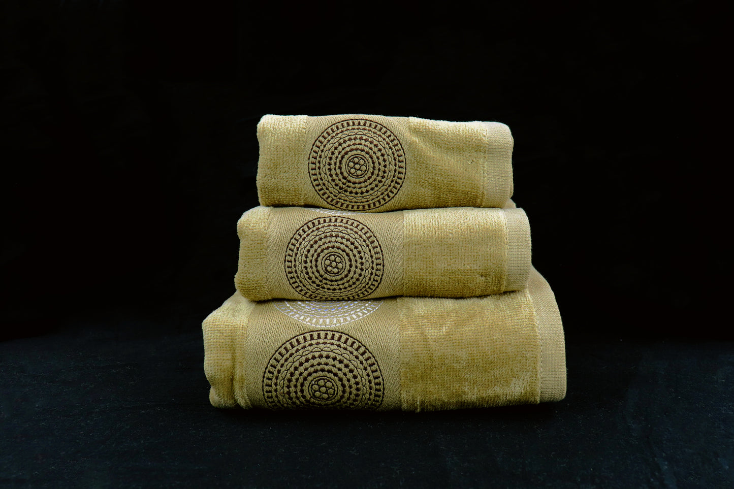Premium Luxury Decor 100% Cotton Soft Bathroom Modern Embroidered 3 Piece Towel Set, Brown Circles Pattern