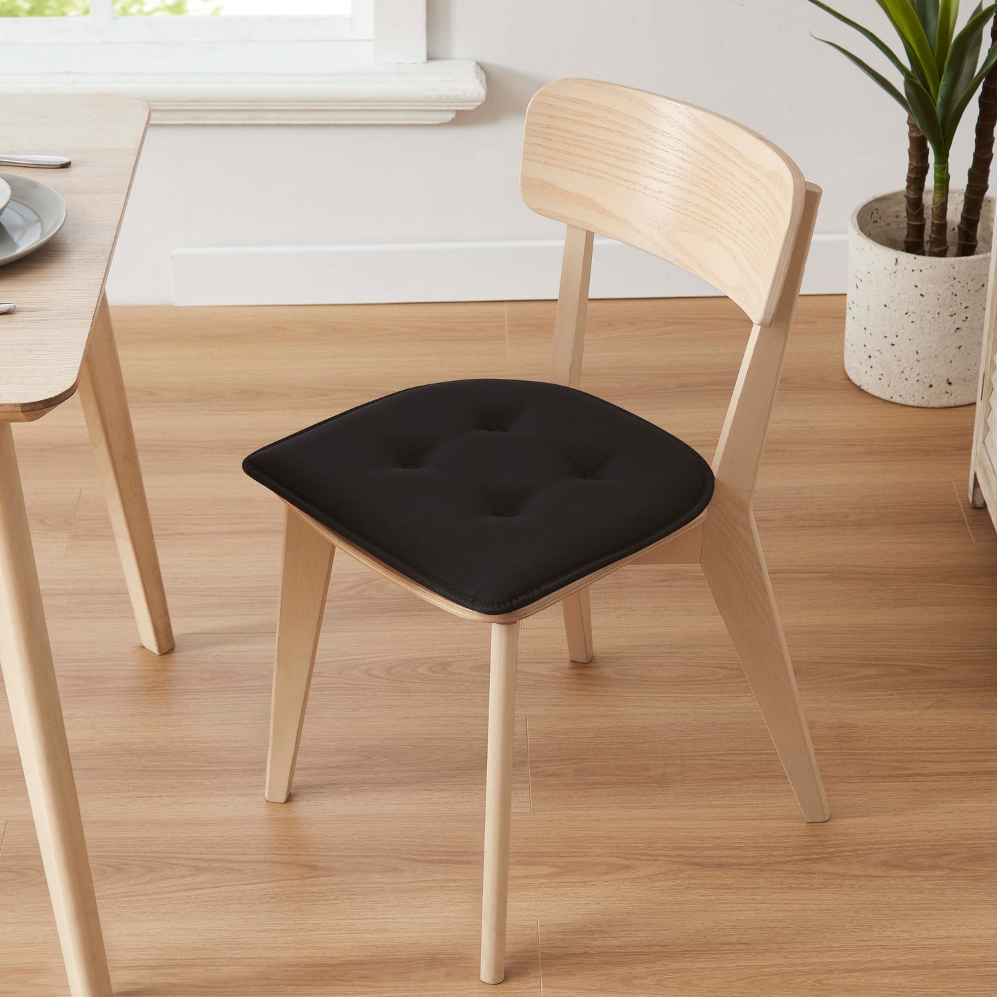 Memory Foam U-Shaped Premium Thick Seat Pad Tufted Nonslip Rubber Back Indoor Kitchen Chair Cushion 17 x 16 Inch, Black