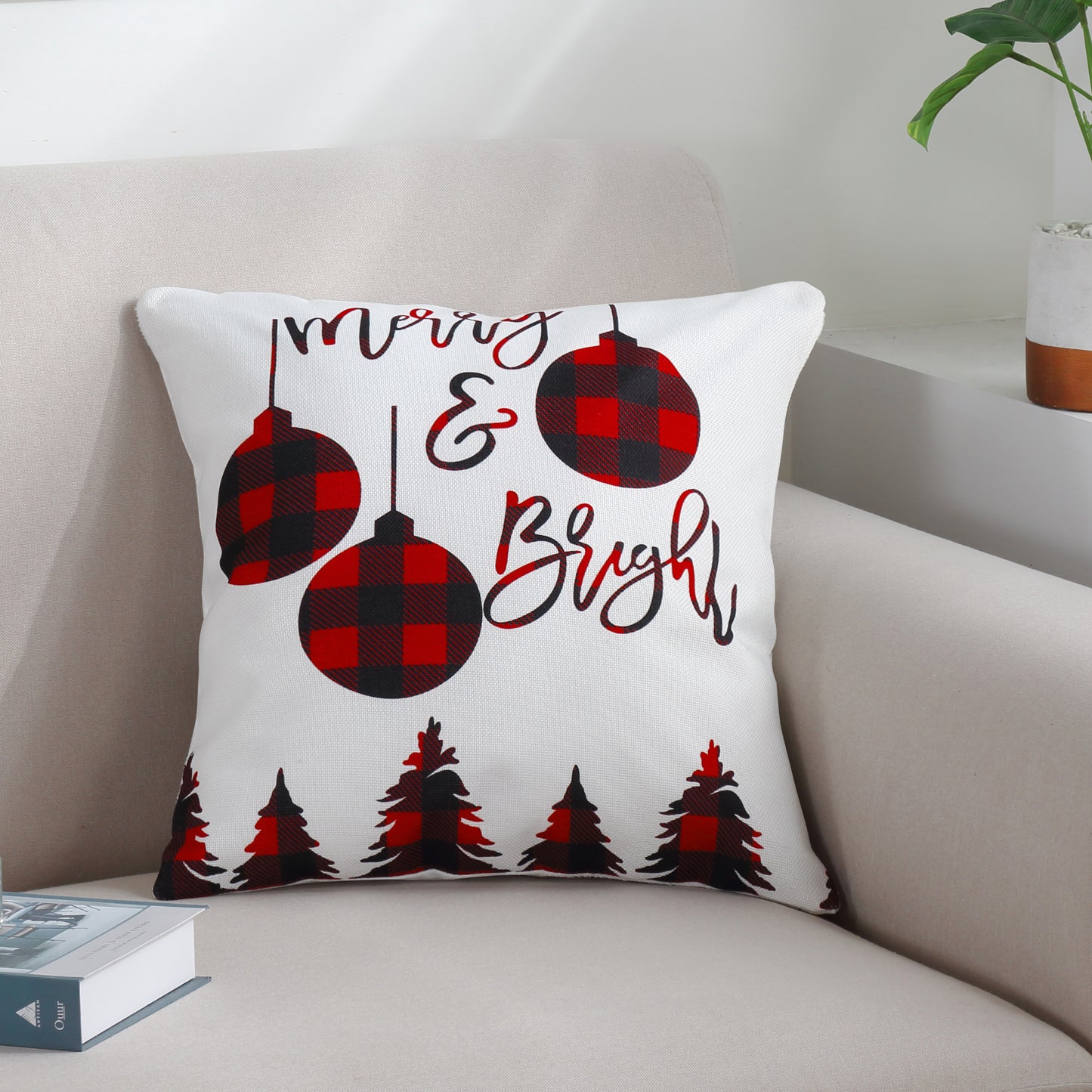 Christmas Printed Cushion Cover Set Modern Decorative Throw Xmas Pillow Covers Pack of 4, Rustic Red Black Plaid