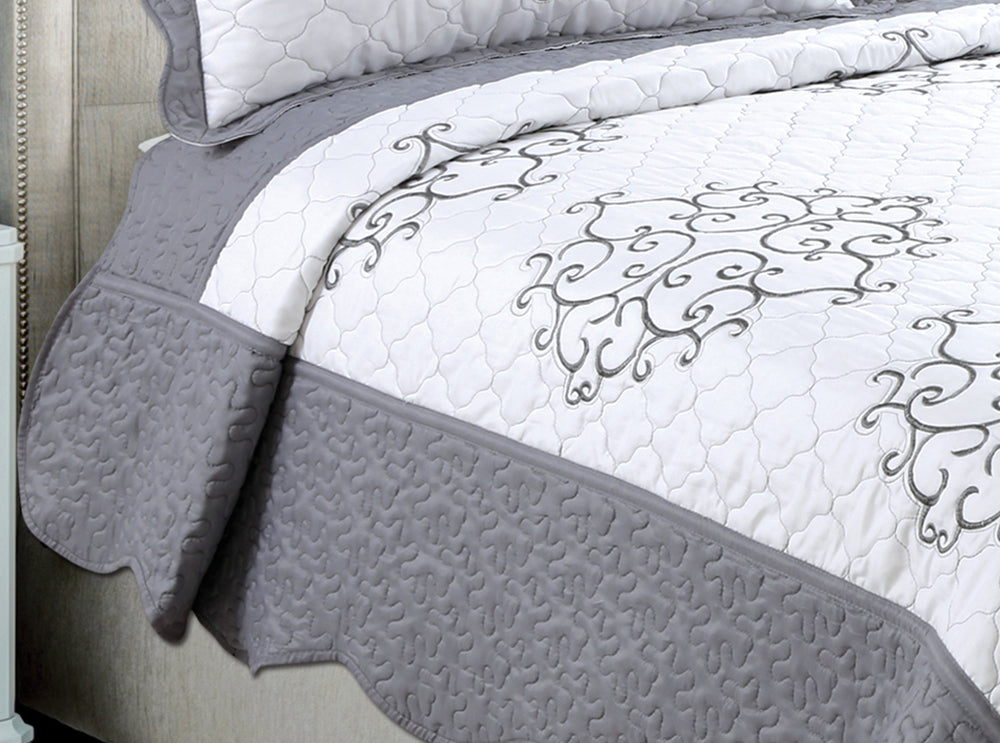 Embroidered Stitching Soft Bedding Solid Summer Quilt Set