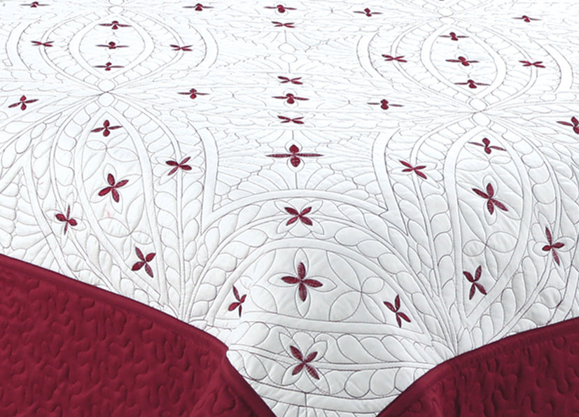 Embroidered Stitching Soft Bedding Solid Summer Quilt Set, Red Floral Color