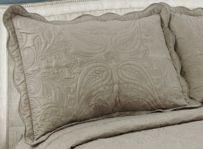 Embroidered Stitching Soft Bedding Solid Summer Quilt Set, Floral Paisley Pattern