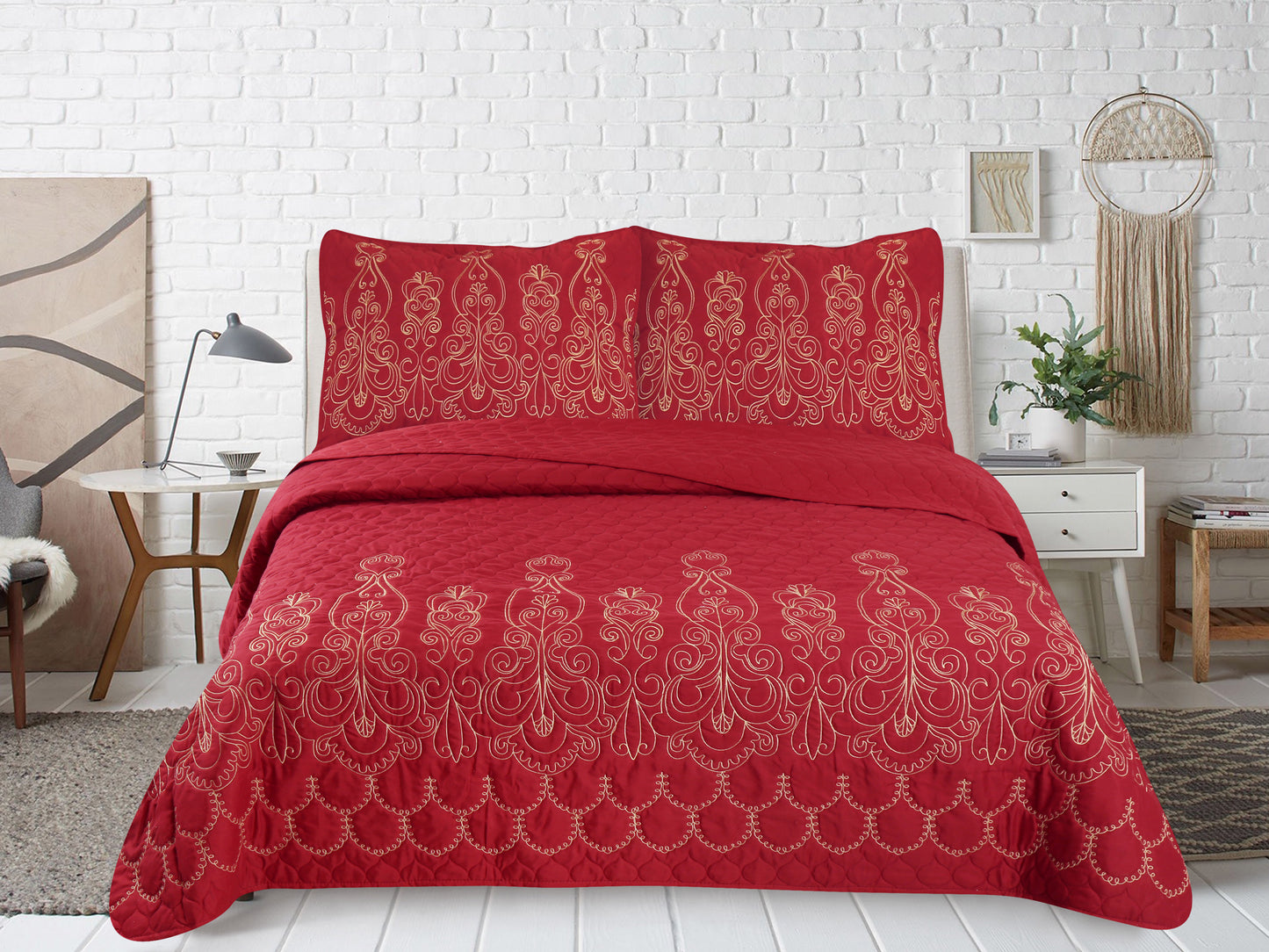 Embroidered Stitching Soft Bedding Solid Summer Quilt Set, Red Floral Color