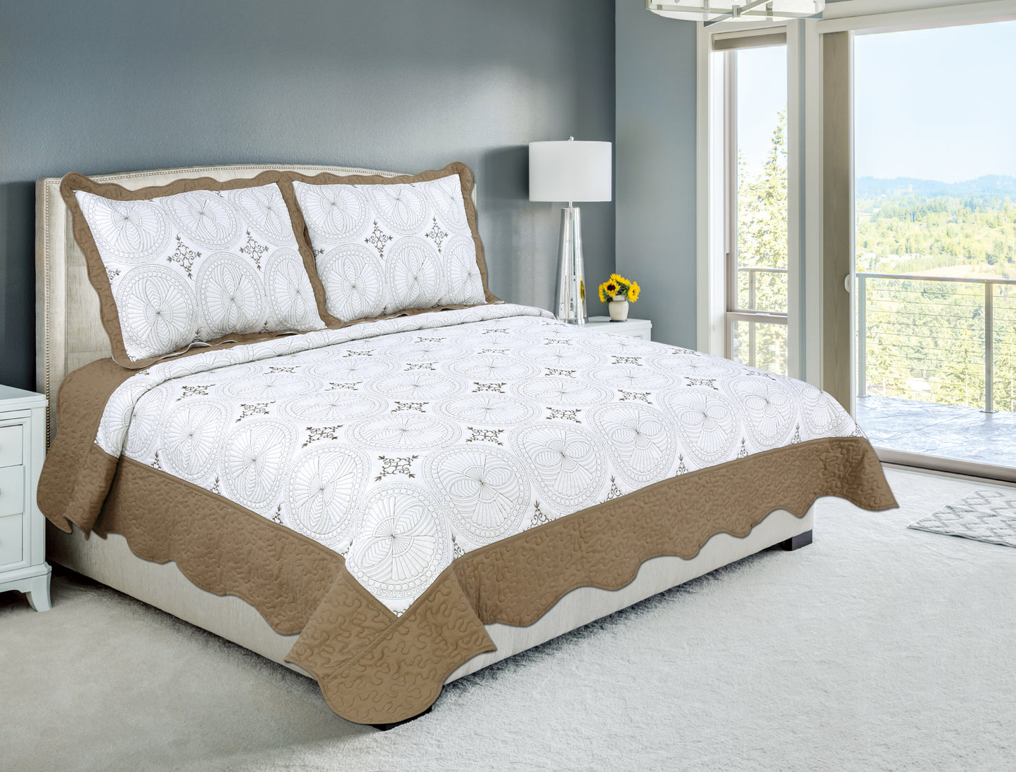 Embroidered Stitching Soft Bedding Solid Summer Quilt Set, Geometric Circles