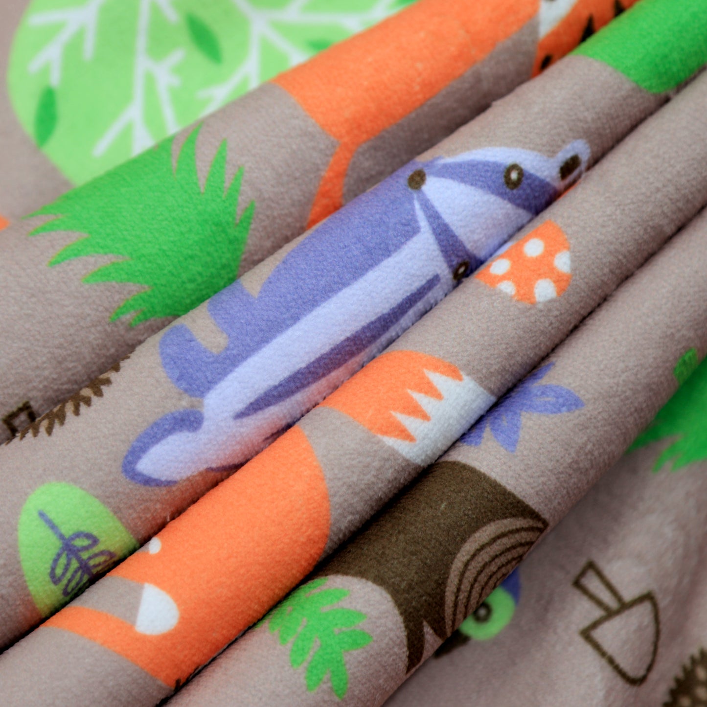 Kid Printed Fluffy Plush Soft Warm Flannel Fleece Children Throw Sherpa Kids Blanket, 40" x 50" Fox Forest Taupe
