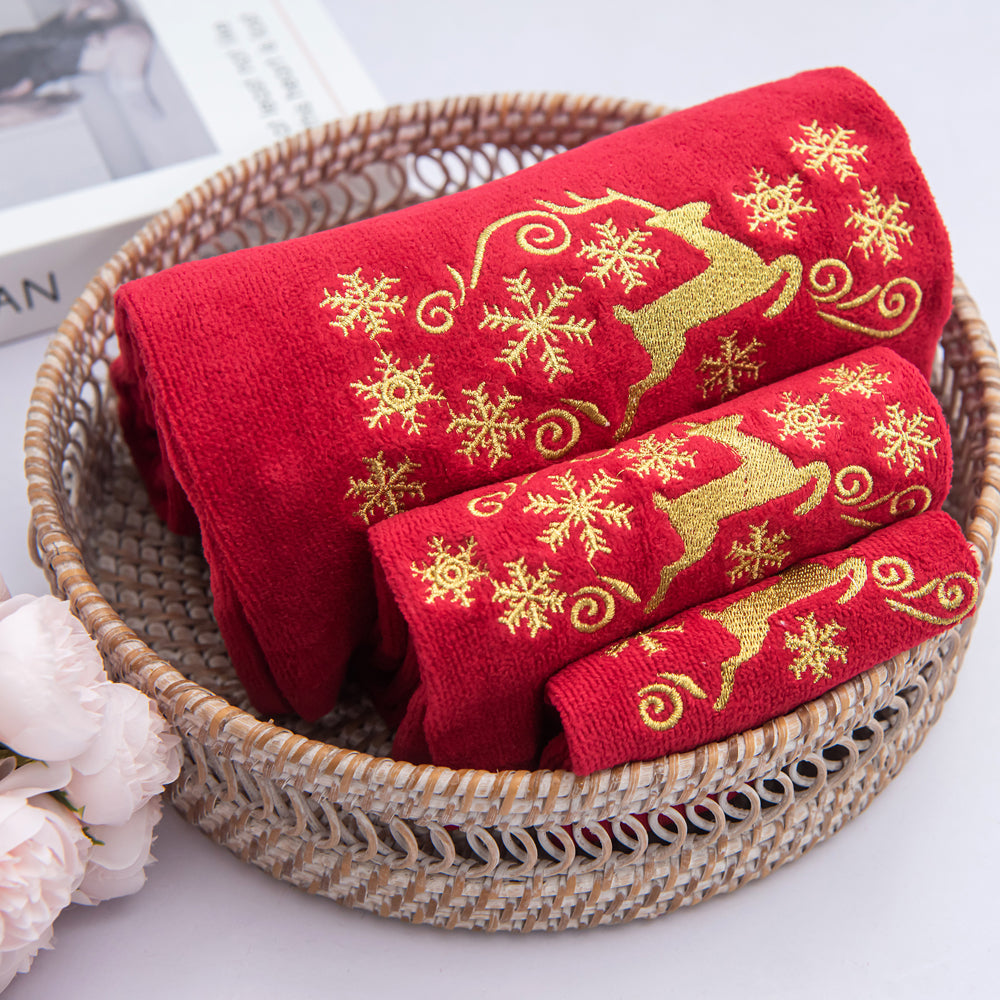 Premium Luxury Xmas Decor Soft 100% Cotton Embroidered Bathroom Christmas 3 Piece Towel Set, Gold Deer