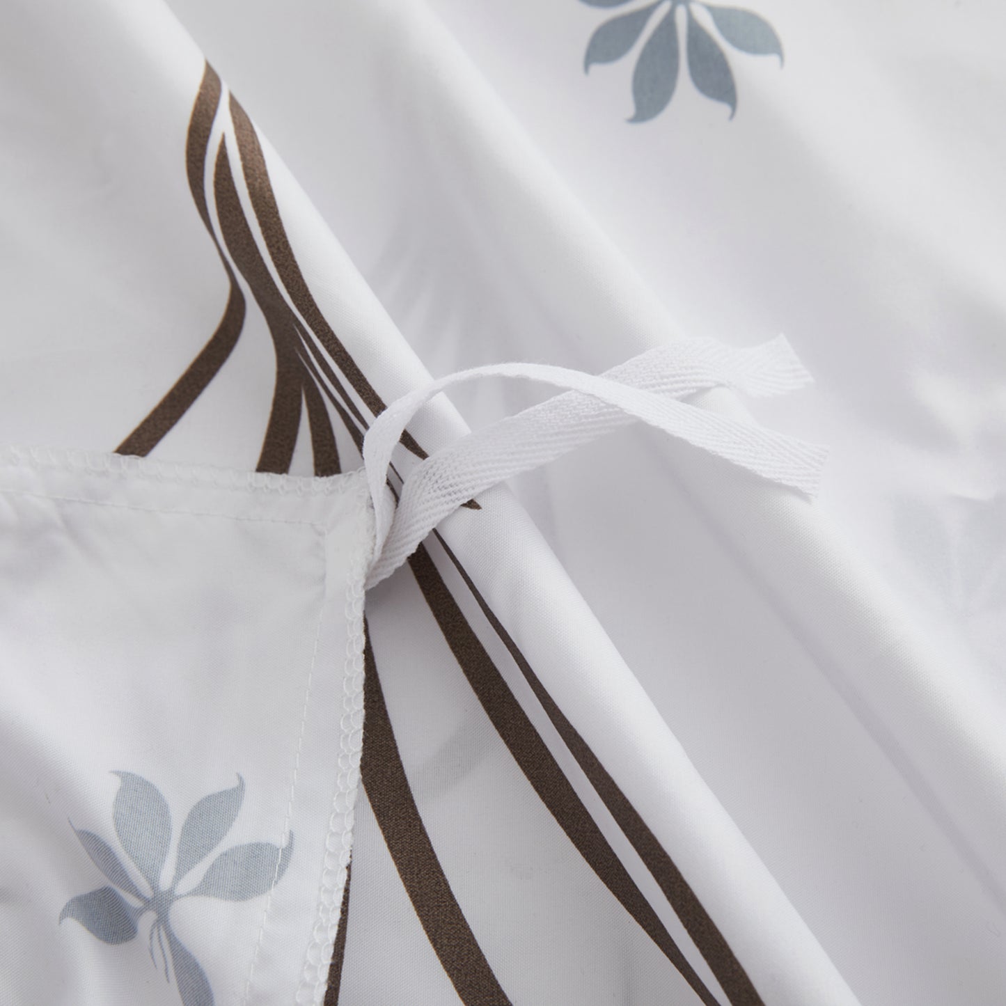 Printed Rayon from Bamboo Soft Bedding Silky Zipper All Season Duvet Cover Set, Grey Hydrangea Floral