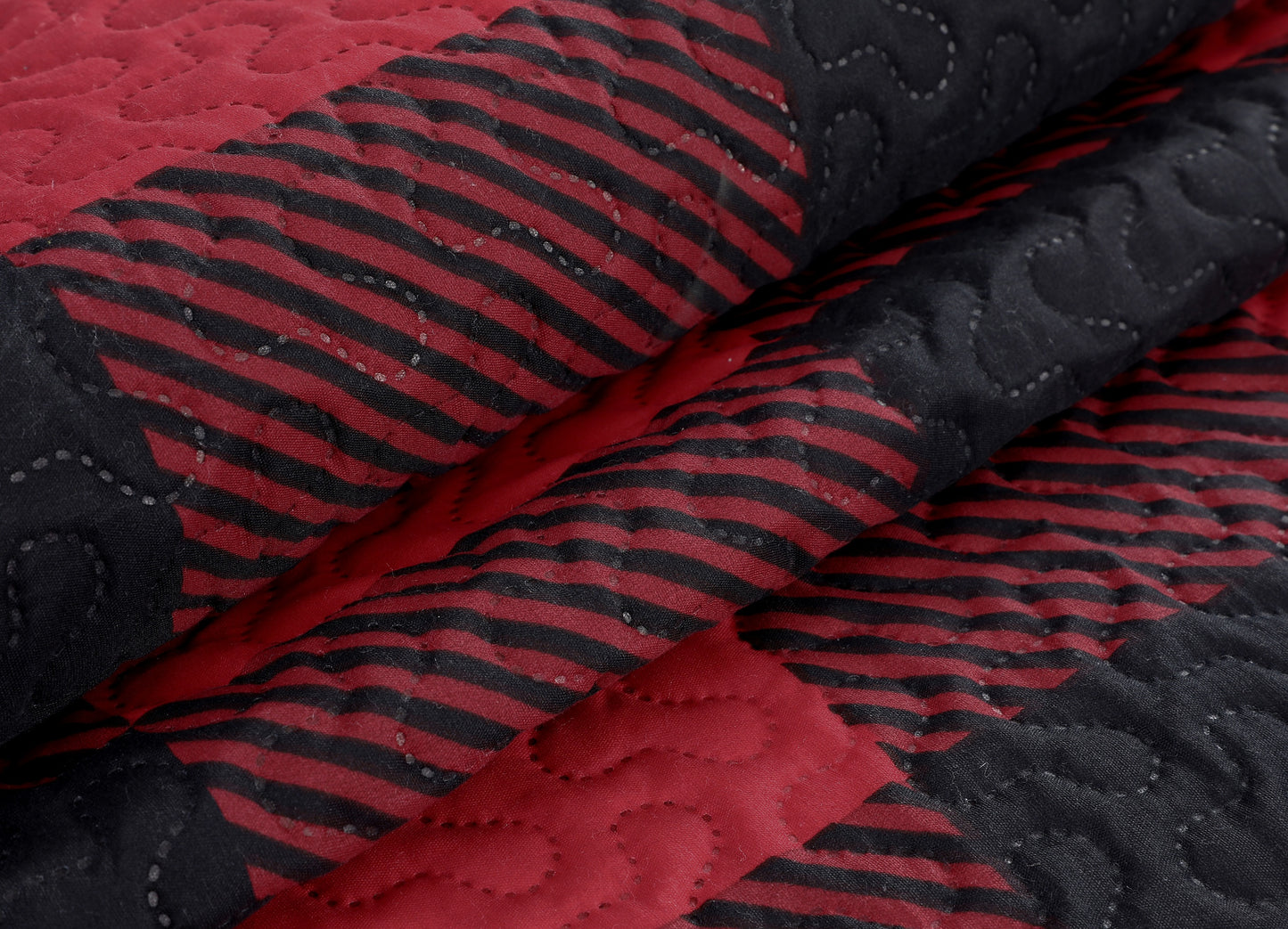 Printed Embossed Pinsonic Soft Bedding Summer Quilt Set, Red Black Plaid