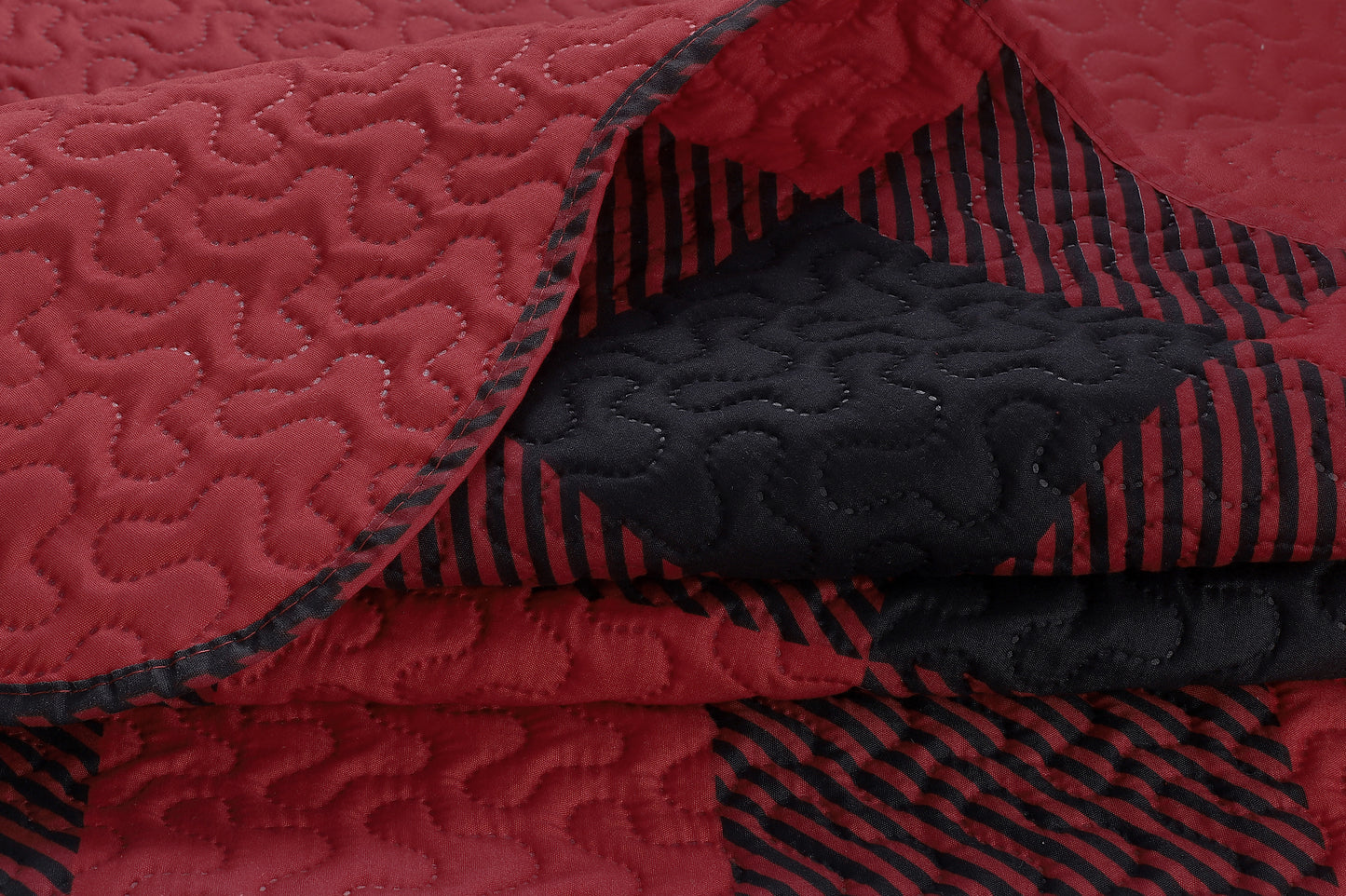Printed Embossed Pinsonic Soft Bedding Summer Quilt Set, Red Black Plaid