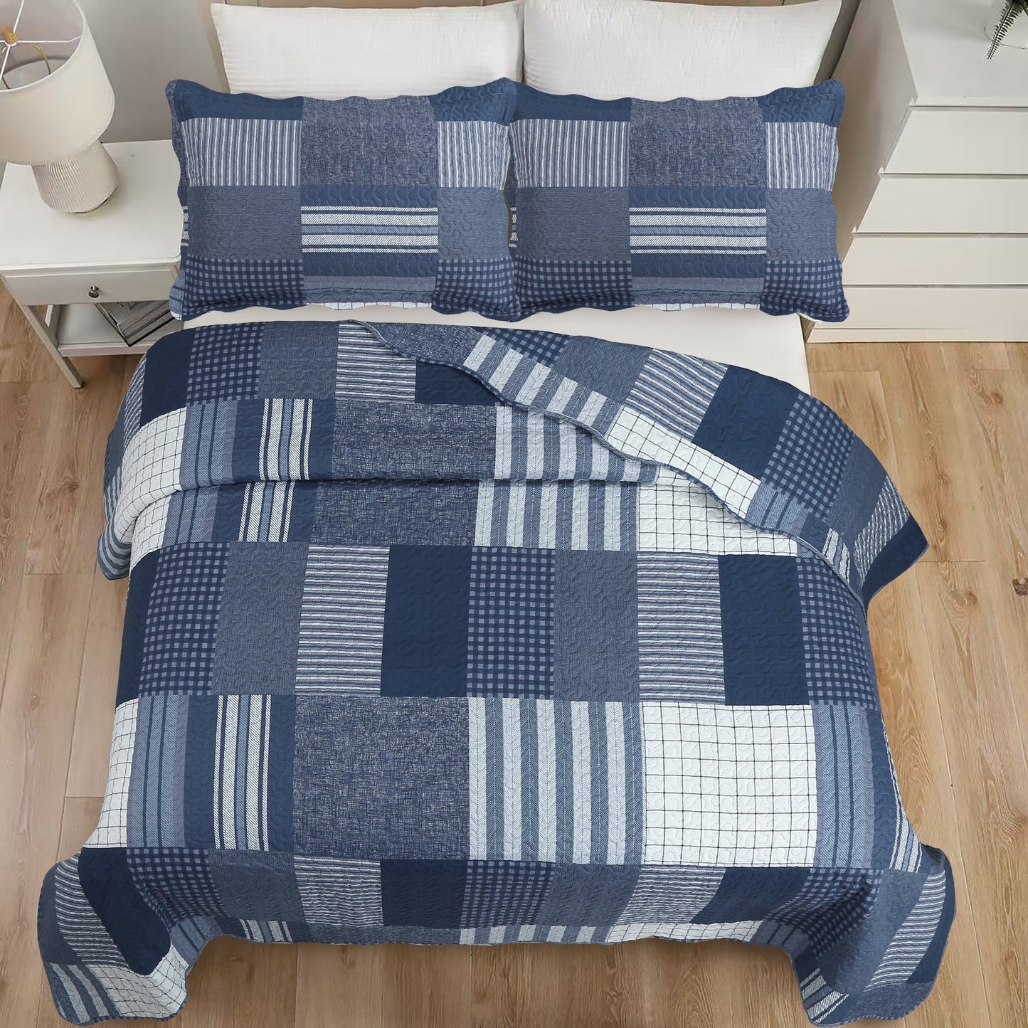 Printed Embossed Pinsonic Soft Bedding Summer Quilt Set, Navy White Plaid