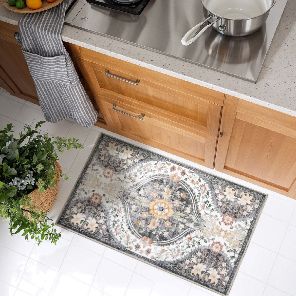 Decor Non-Slip Back Soft Runner Area Carpet Floor Area Rug Indoor Accent Decorative Mat, Elegant Grey Cream Lily Floral