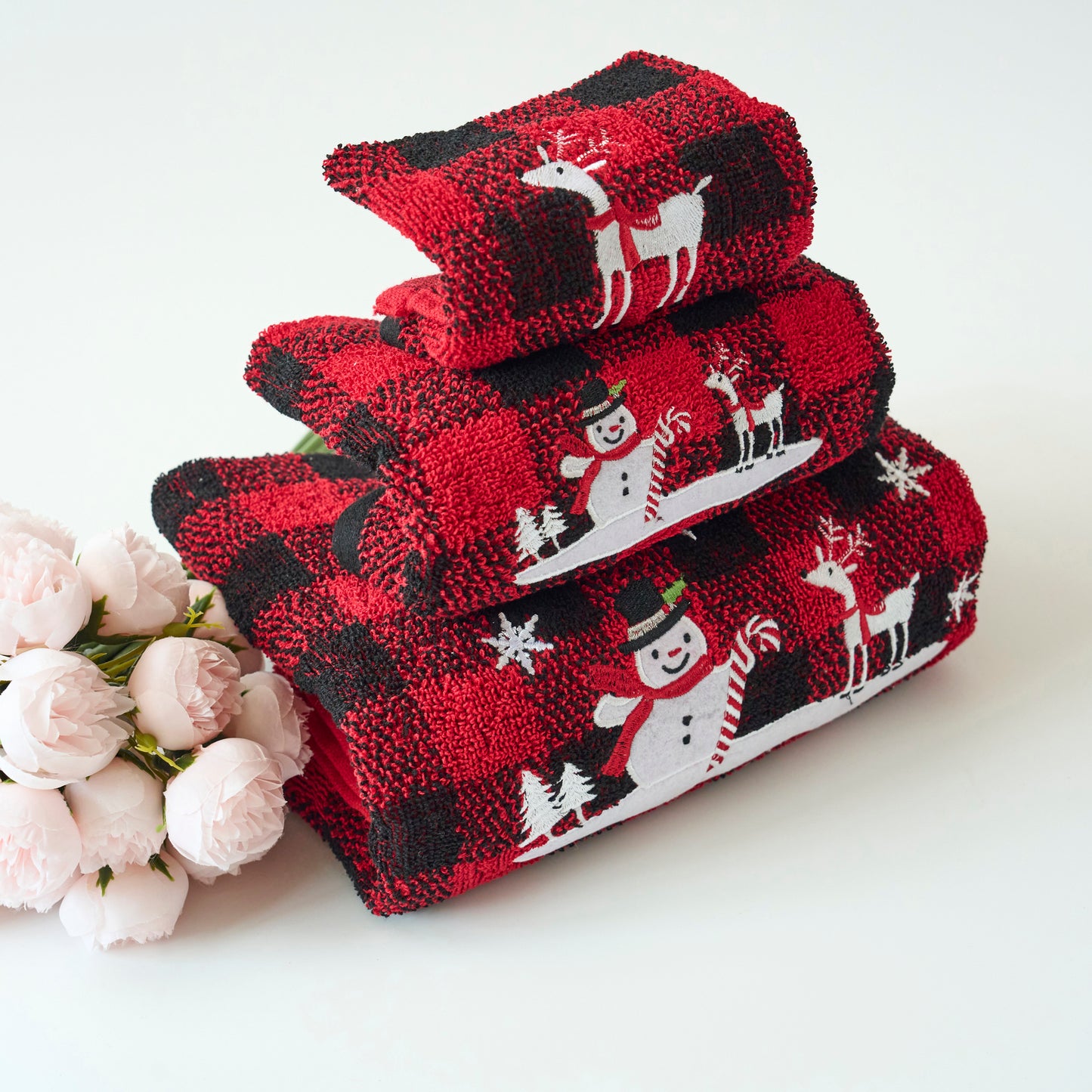 Christmas Premium Decor Soft 100% Cotton Embroidered Bathroom Modern 3 Piece Towel Set, Red Black Plaid Snowman and Deer