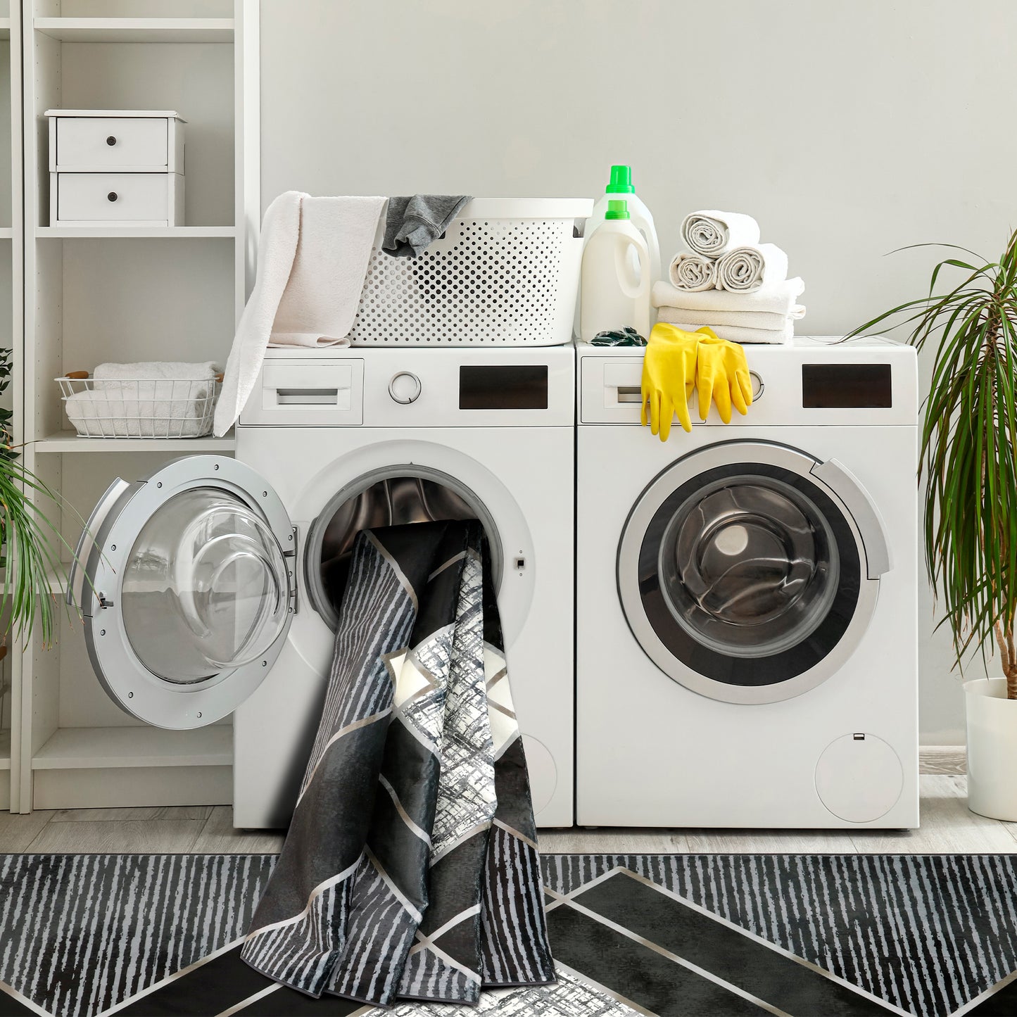 Decor Non-Slip Back Soft Area Carpet Floor Area Rug Indoor Accent Decorative Mat, Modern Black Grey Diamond Geometric Design, 5 x 7 Feet