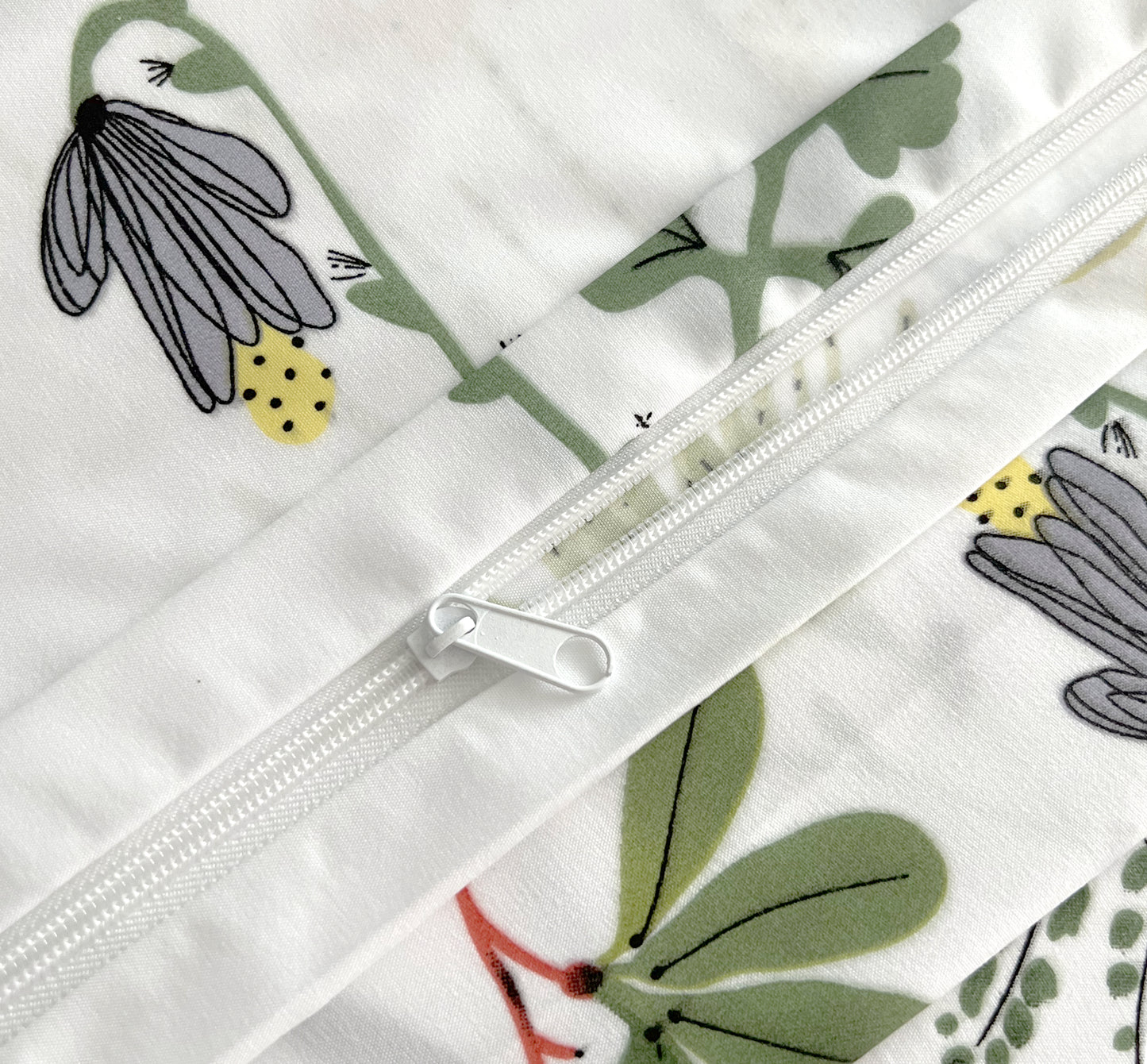 Printed Rayon from Bamboo Soft Bedding Silky Zipper All Season Duvet Cover Set, Colorful Floral Forest