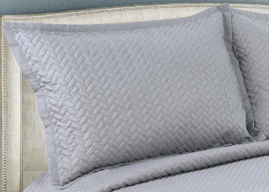Embroidered Stitching Soft Bedding Solid Summer Quilt Set, Herringbone Pattern