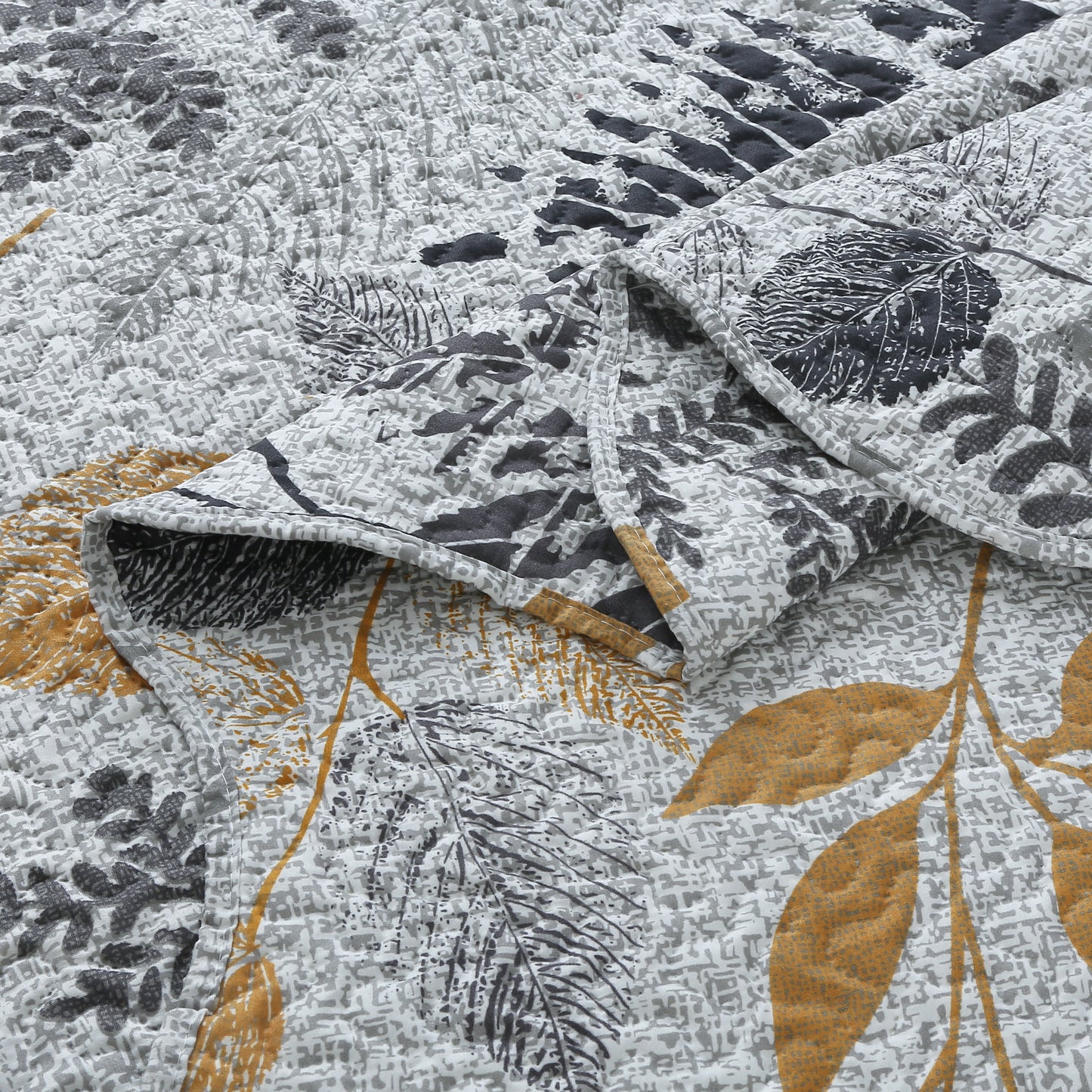 Printed Embossed Pinsonic Soft Bedding Summer Quilt Set, Modern Grey Yellow Leaves