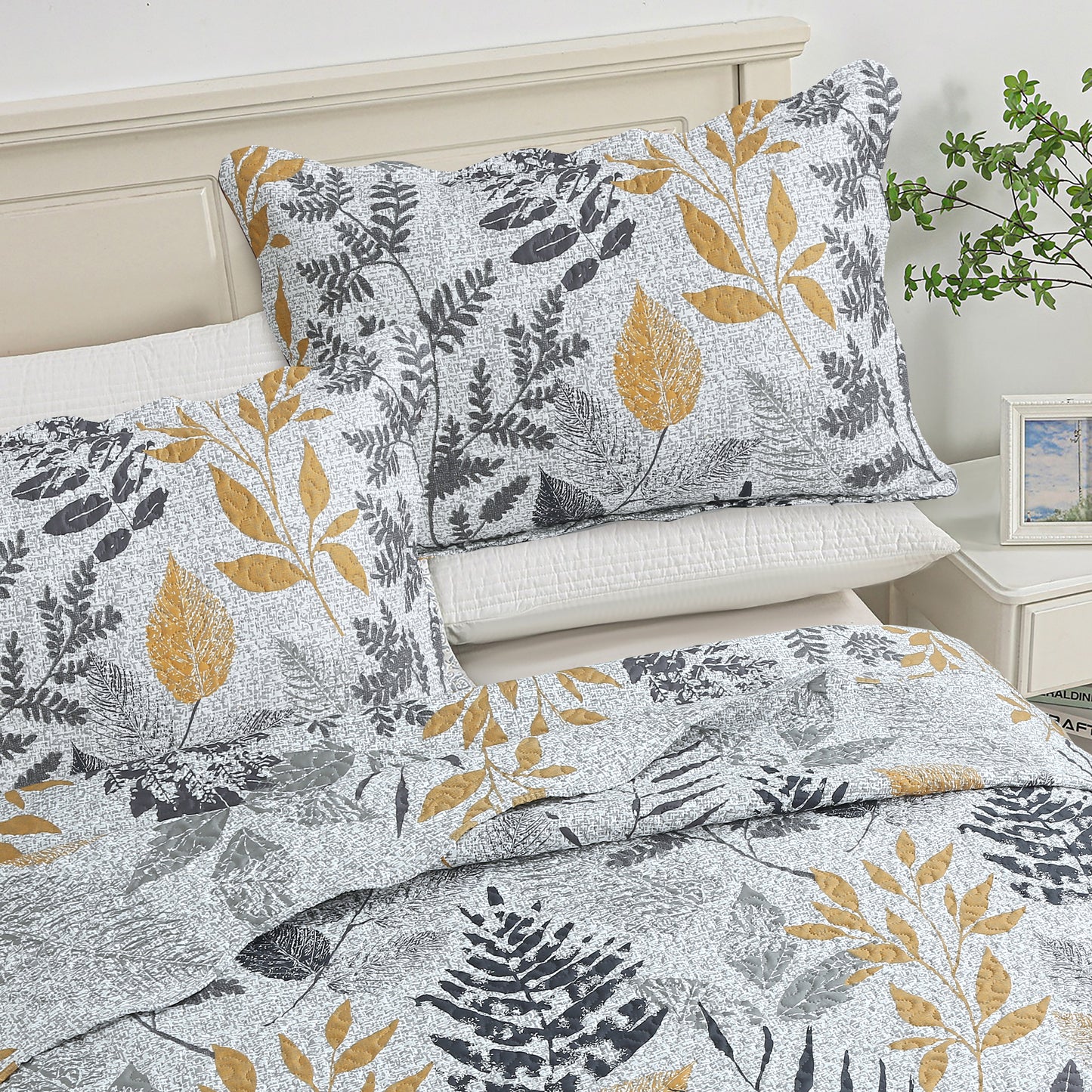 Printed Embossed Pinsonic Soft Bedding Summer Quilt Set, Modern Grey Yellow Leaves