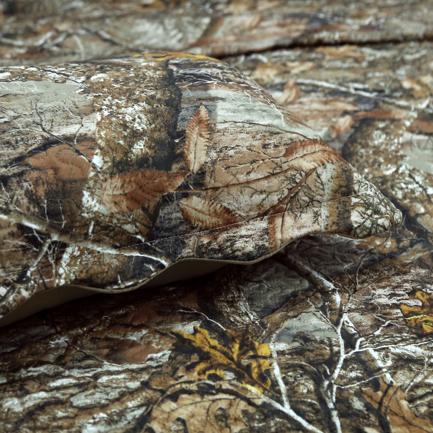 Printed Embossed Pinsonic Soft Bedding Summer Quilt Set, Rustic Woodland Camouflage
